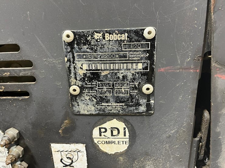 2016-bobcat-e20-image-35
