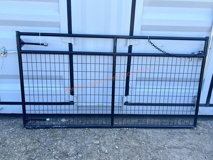 1--8'-mesh-farm-gate-image-2
