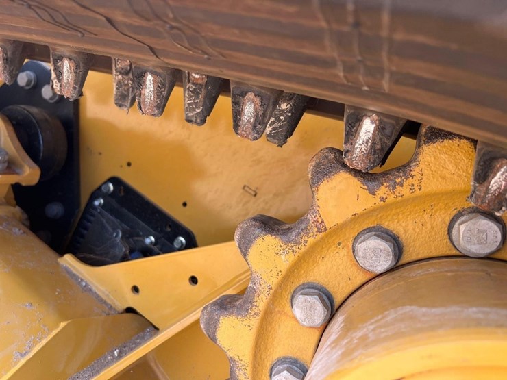 2024-caterpillar-255-skid-steer-image-25