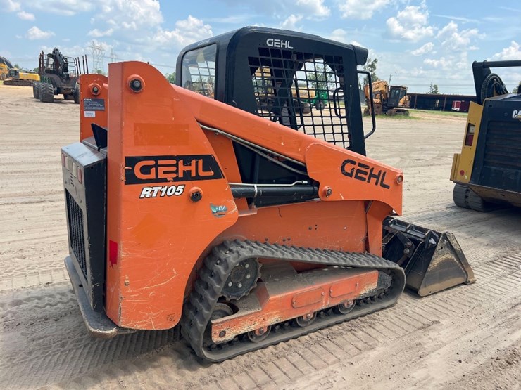 2019-gehl-rt105-image-4