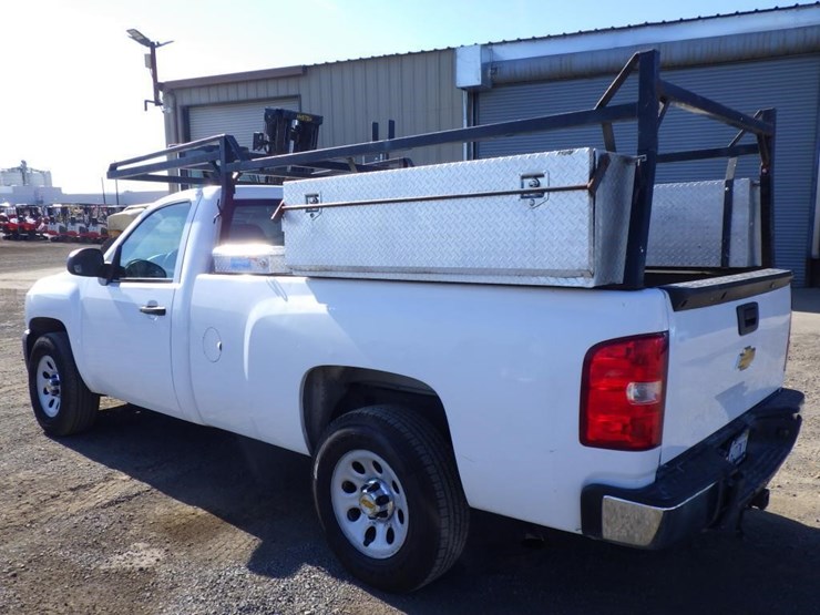 2013-chevrolet-1500-image-4