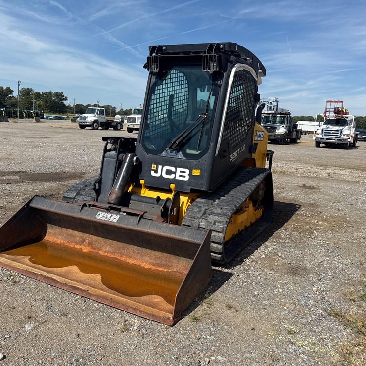 JCB 320T
