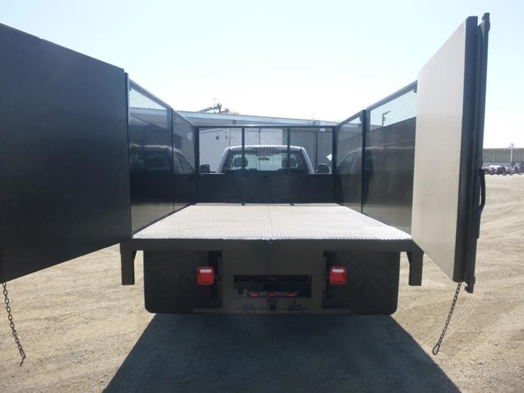 2018-ford-f550-image-7