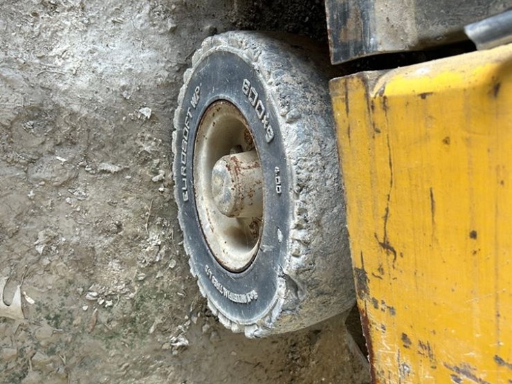 yale-forklift-(dpa2850,-unit-23531)-image-12