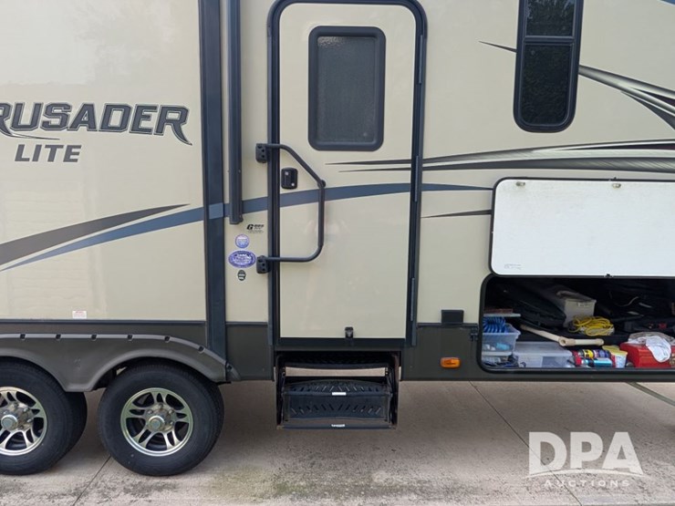 2015-crusader-lite-camper-(pz13846)-image-11