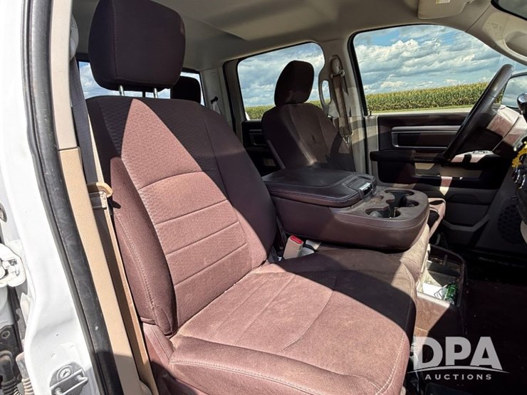 2016-dodge-ram-2500-image-62