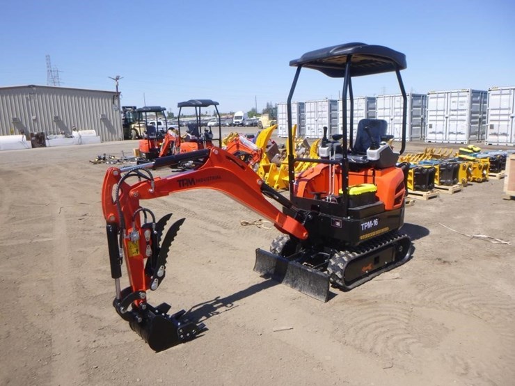 2025-tpm-16-hydraulic-excavator-image-1