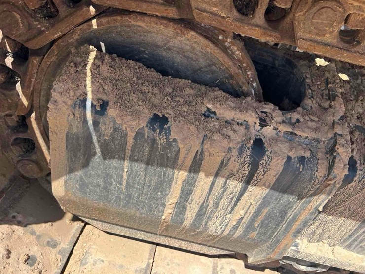 2019-caterpillar-330gc-image-31