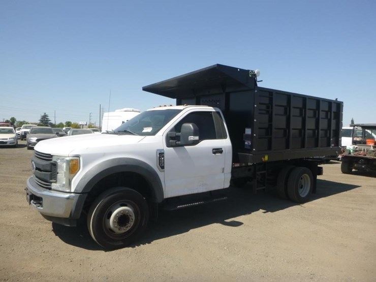 2017-ford-f450-image-1
