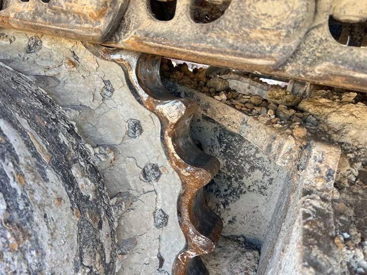 2023-komatsu-pc360-lc-11-image-16