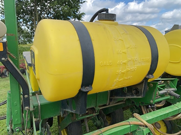 john-deere-1750-image-38
