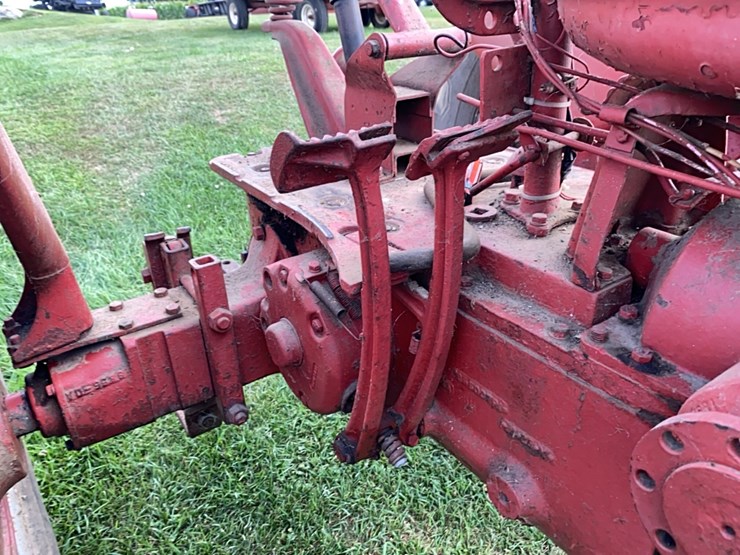 farmall-super-h-image-12