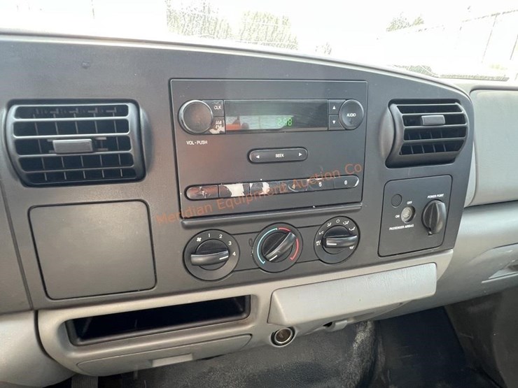 2006-ford-f250-xl-image-31