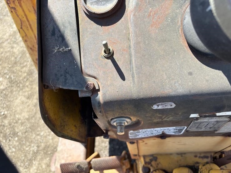 massey-ferguson-mf34a-image-33