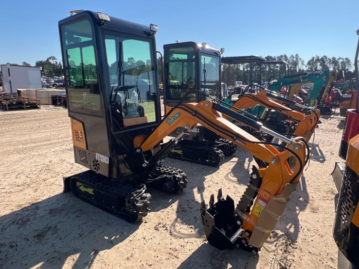 unused-future-ft13cj-excavator-image-4