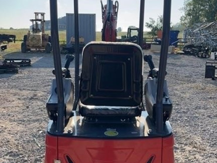 2025-cfg-mx15rx-mini-excavator-image-5