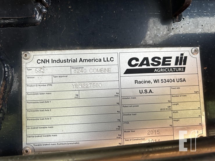 2015-case-ih-8240-image-59