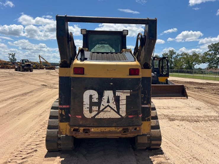 2006-caterpillar-252b-image-3