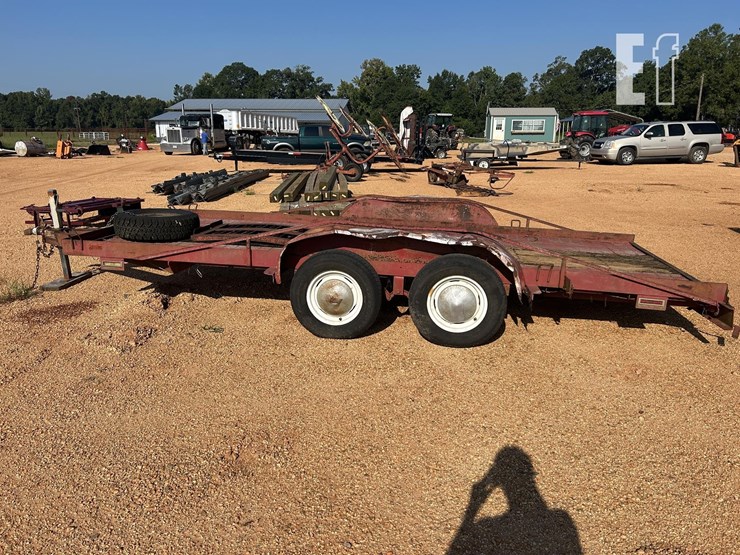 w-w-equipment-trailer-16'-image-2