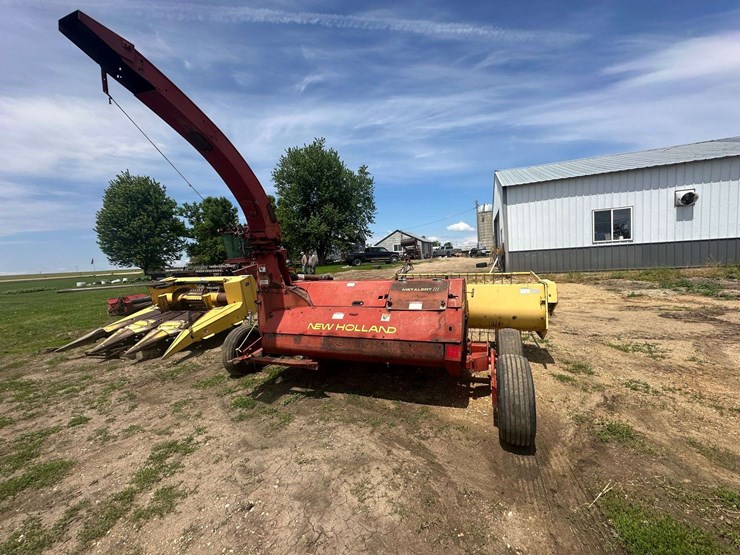 new-holland-900-image-11