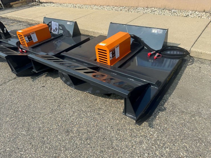 wolverine-bc-13-72w-72-inch-skid-steer-brush-cutter-image-1