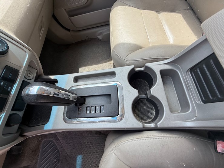 ford-escape-image-36