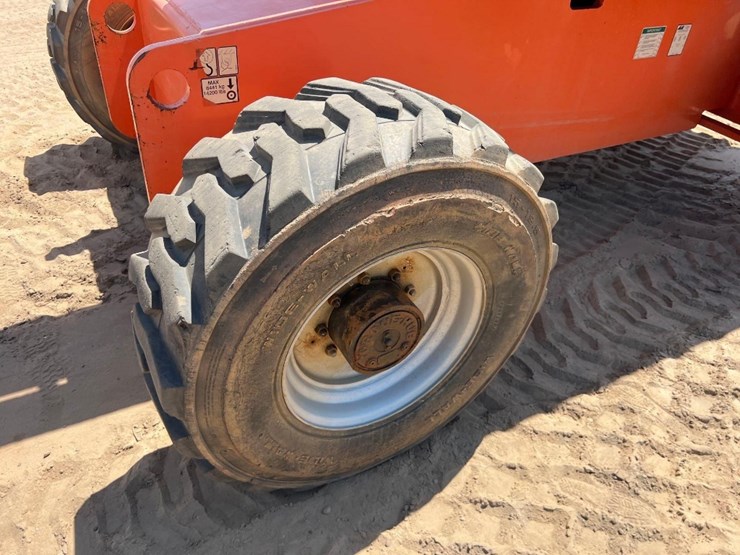 2006-jlg-660sj-image-11