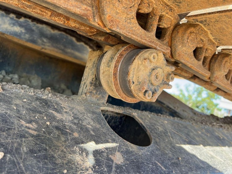 2015-caterpillar-308e2-cr-image-10