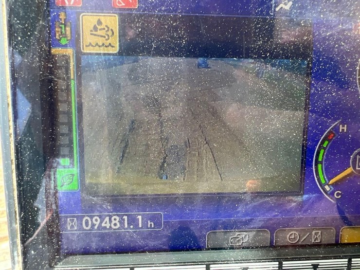 2023-komatsu-pc360-lc-11-image-47