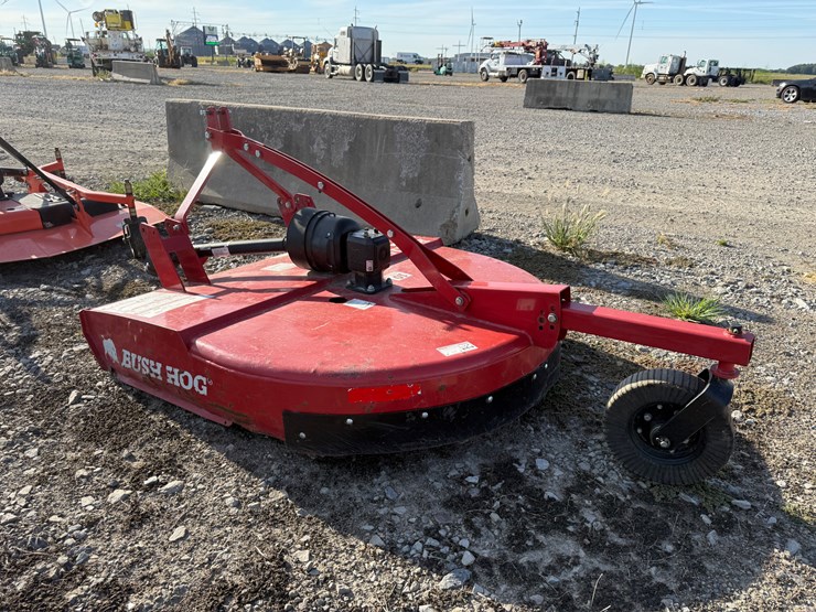bush-hog-bh215-image-3
