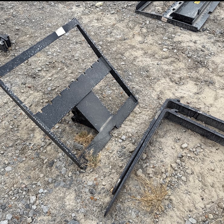 #230 • #26394 • Unused VISEC Mini Excavator Forks