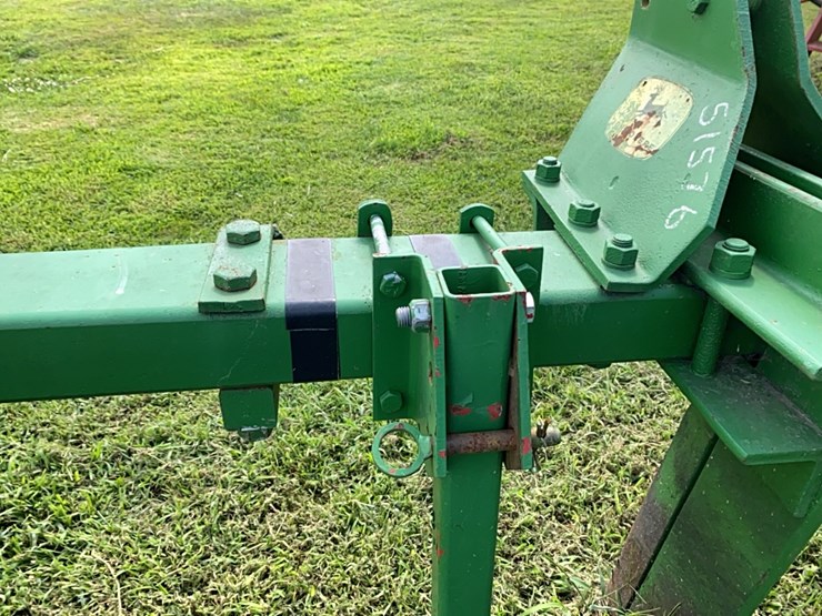 john-deere-3-pt-ripper-image-8