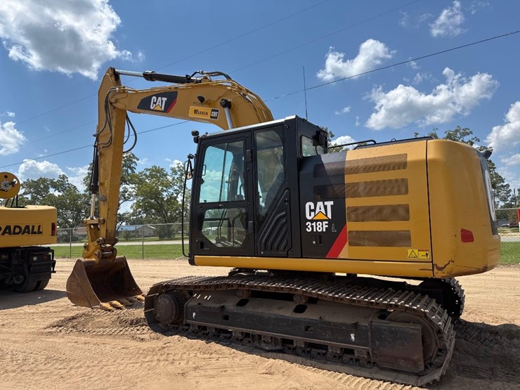 2018-caterpillar-318fl-image-8
