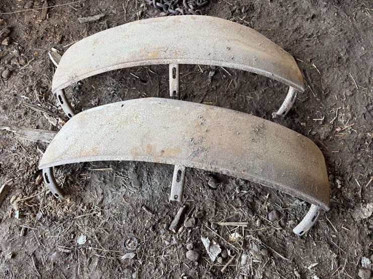 set-of-tractor-fender-extensions-image-2