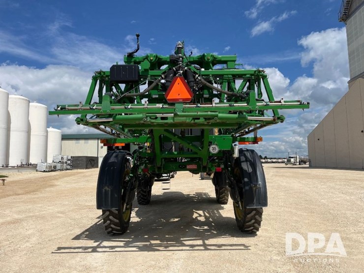 2014-john-deere-r4038-image-15