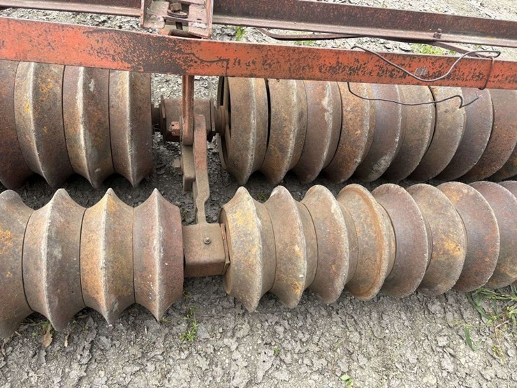mccormick-deering-soil-pulverizer,-pull-type,-10’-image-7
