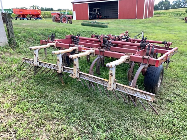 case-ih-6500-image-5