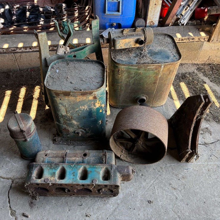 Miscellaneous Oliver Tractor Parts