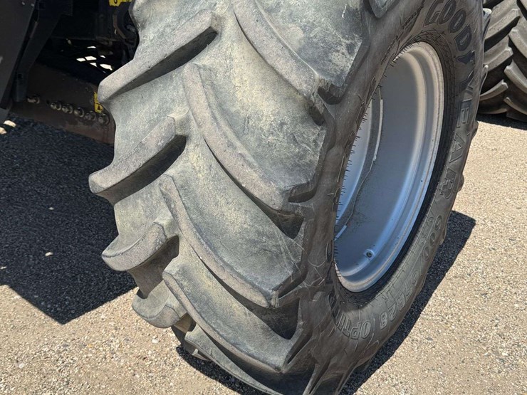 2009-case-ih-8120-image-20