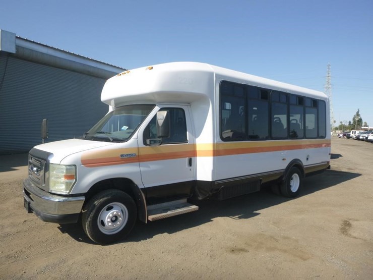 2008-ford-e450-image-1