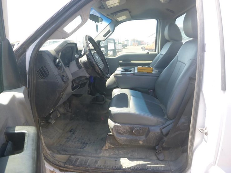 2012-ford-f450-image-14