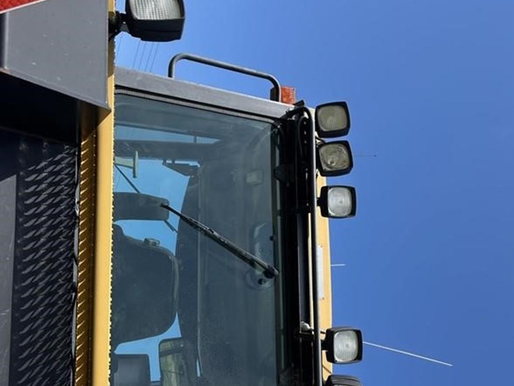 1997-caterpillar-ch85d-image-40