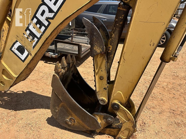 2006-deere-310g-image-7