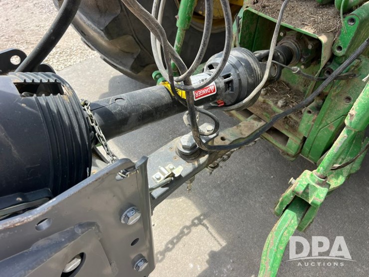 2017-massey-ferguson-2270-image-37