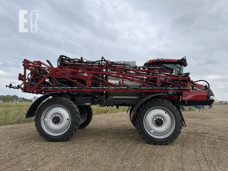 2020-case-ih-patriot-4440-image-4
