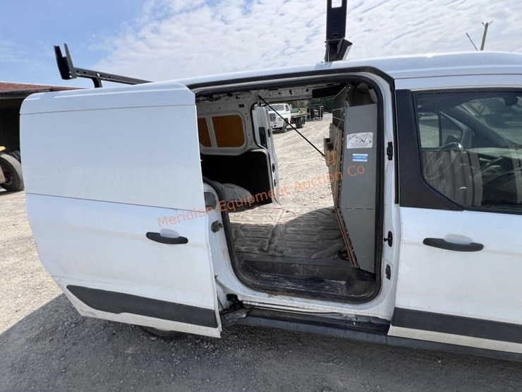 2014-ford-transit-connect-image-18