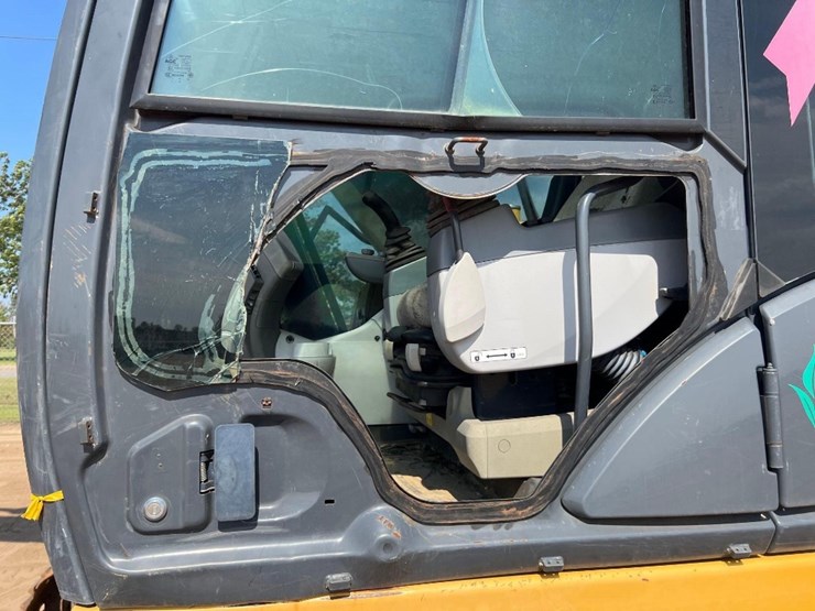 2018-deere-160g-lc-image-33