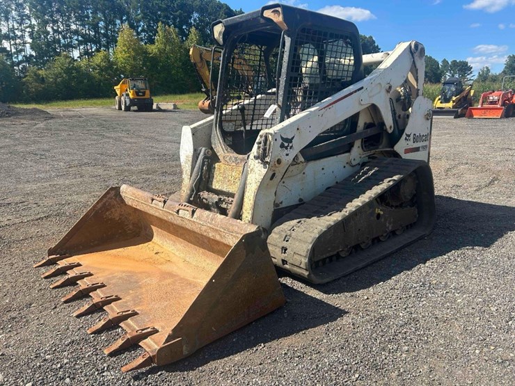 2012-bobcat-t650-image-8