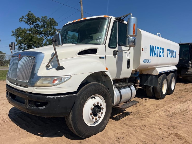 2012-international-durastar-4400-image-8