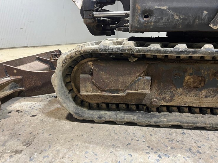2016-bobcat-e20-image-18